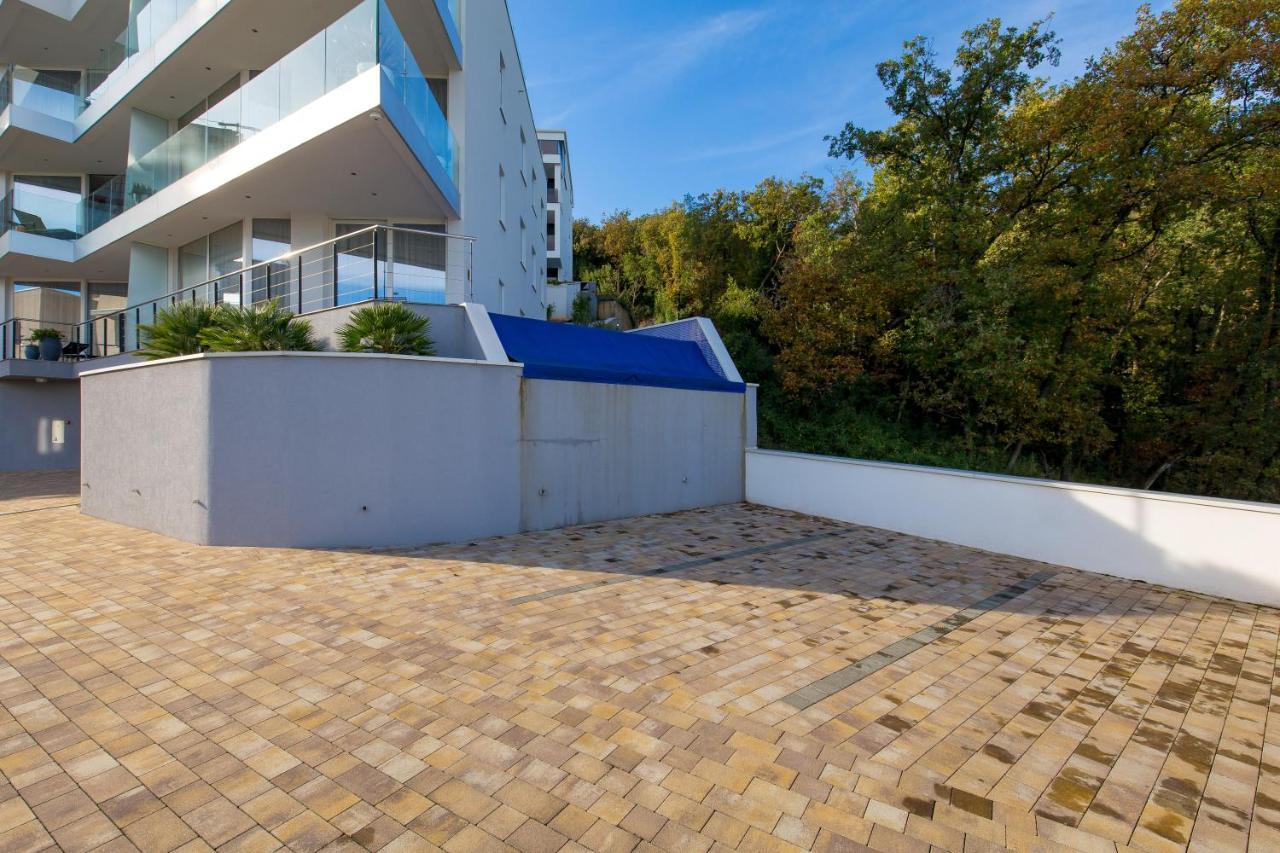 Apartment Palmas Opatija Buitenkant foto